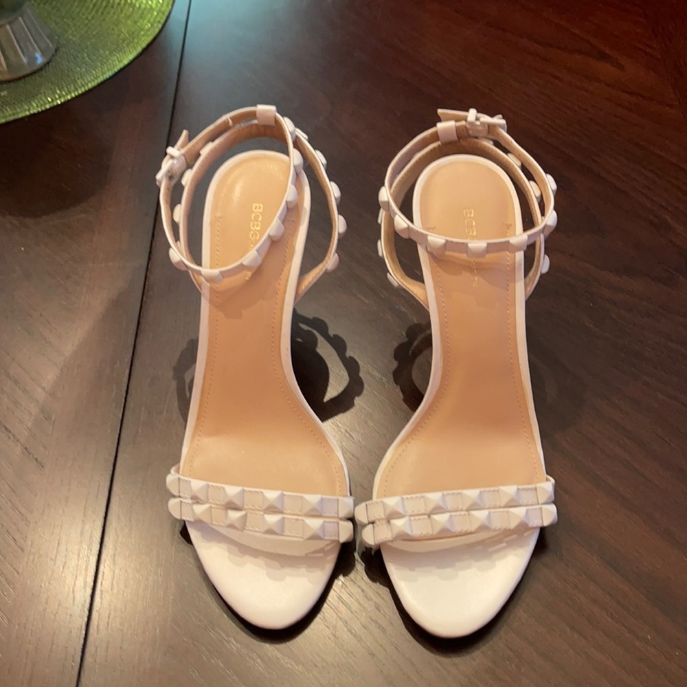 BCBG White Leather Strappy Heels size 9.5